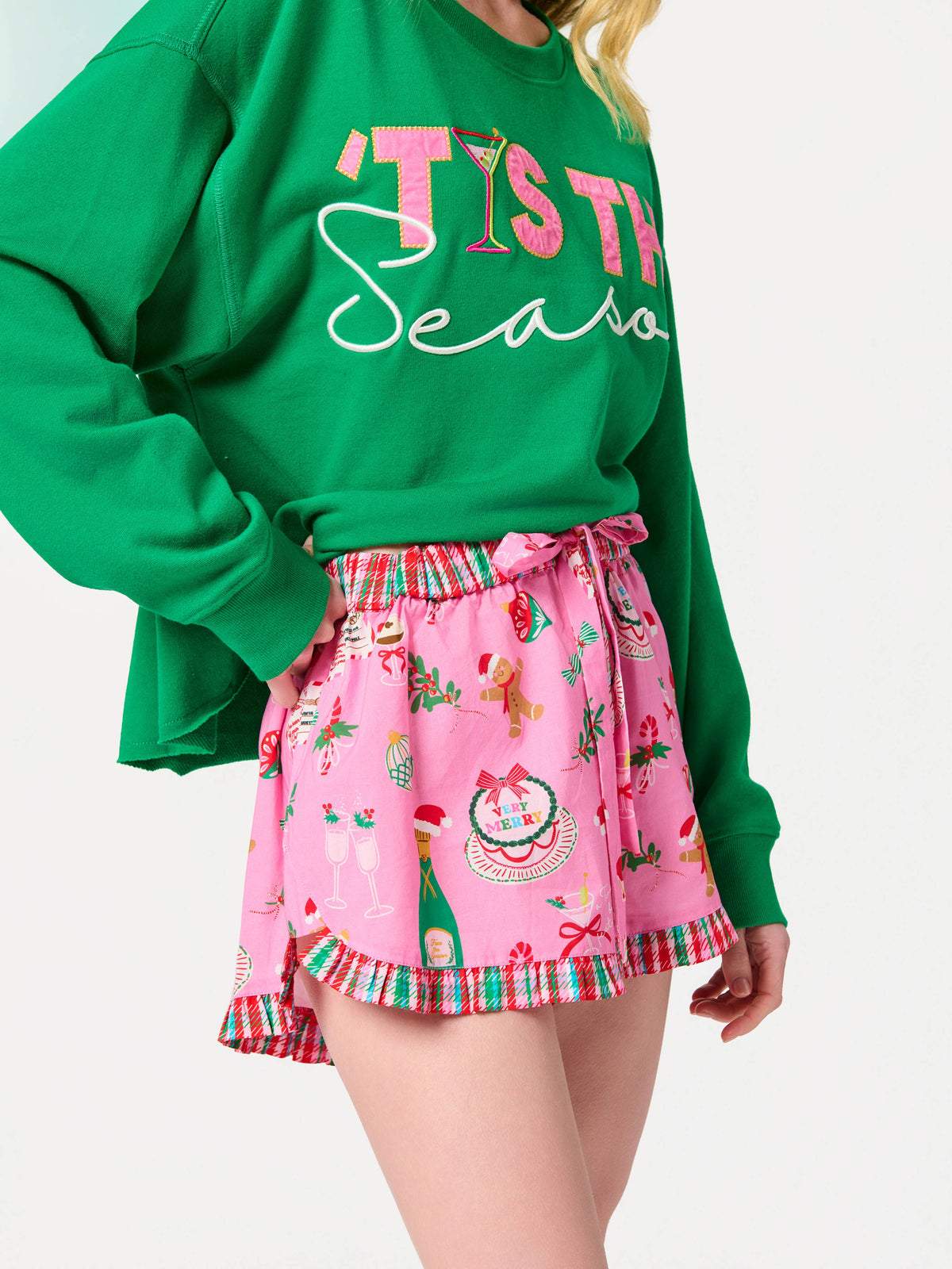 Merry Ruffle Shorts ππ