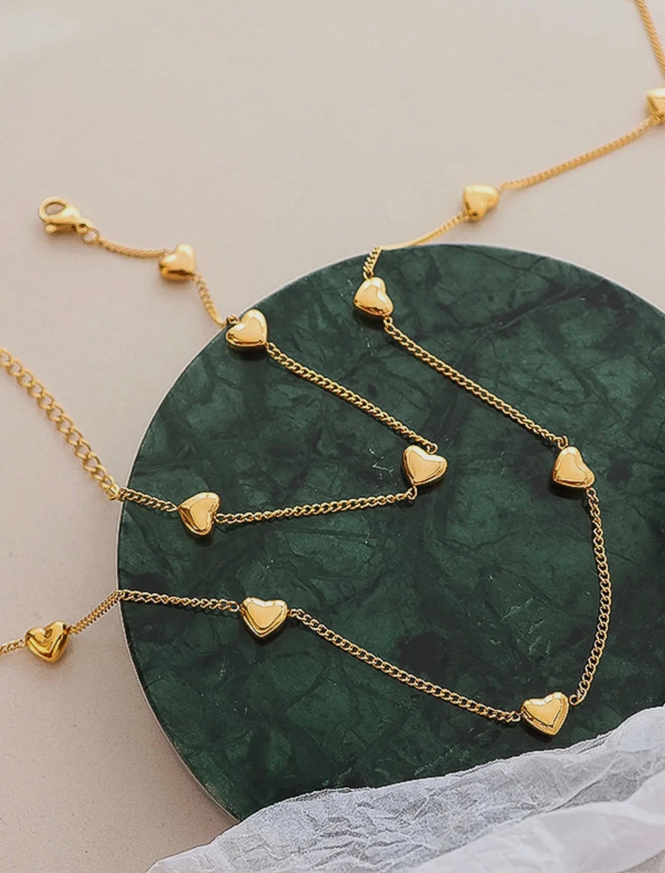 VIVRE 18K GOLD NON-TARNISH PETITE HEART BRACELET, NECKLACE: YELLOW GOLD / NECKLACE