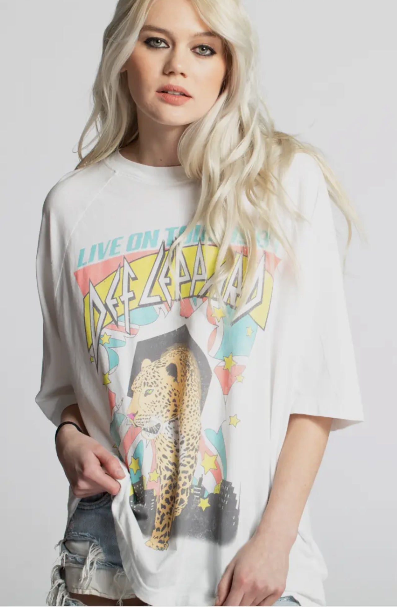 Def Leppard “Live on Tour ’87” Tee – Recycled Karma