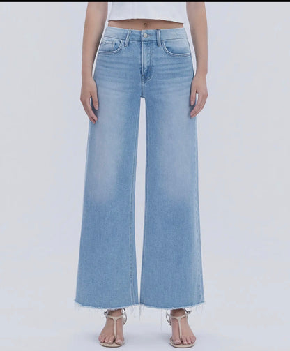Flying Monkey-LIGHT WASH SEAMLESS WAISTBAND RAW HEM WIDE LEG JEANS
