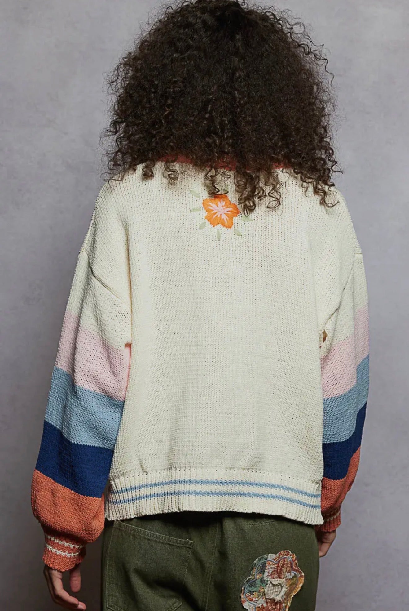 Color Block Pattern Floral Embroidered Sweater Top