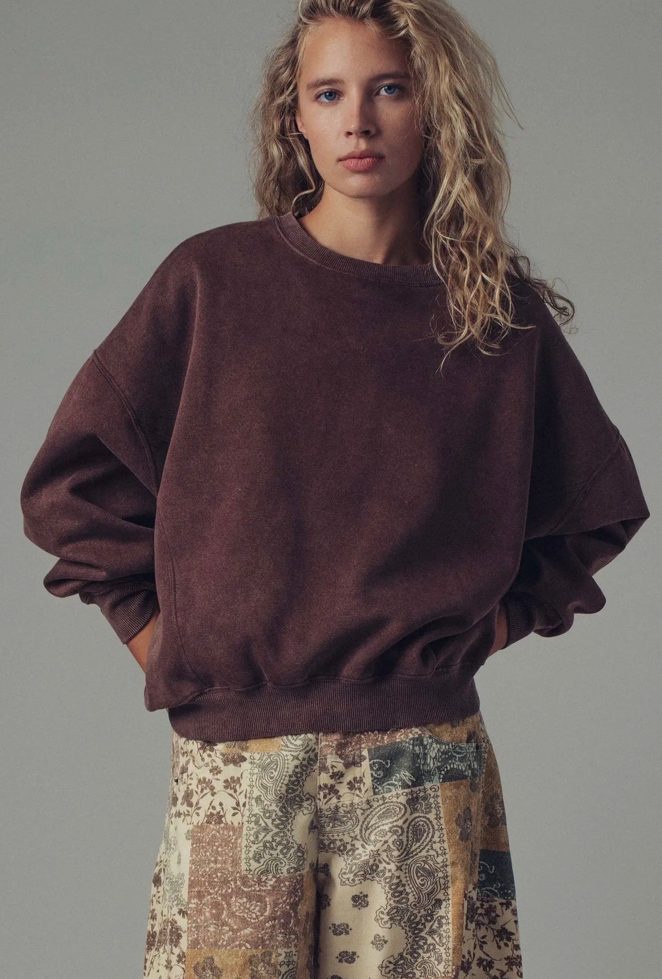 Brown Pigment Washed Sweatshirt Top