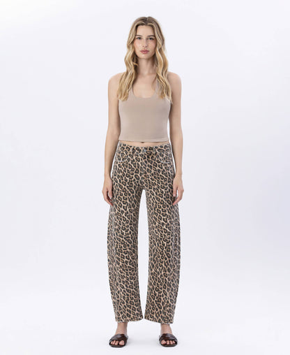 HIGH RISE LEOPARD PRINT BARREL JEAN